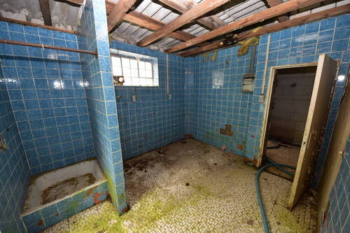 Eines der zahlreichen Bäder - 