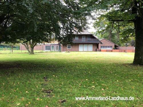 Haupthaus großer Garten - Einfamilienhaus mit 310,00 m&sup2; in Westerstede zum Kaufen