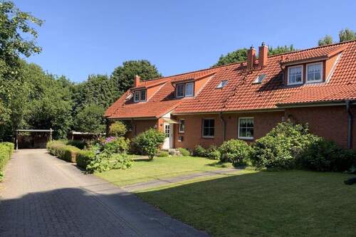 Zufahrt zum Carport - 