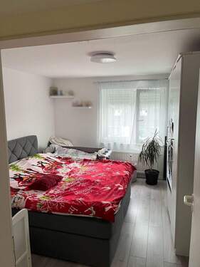 Schlafzimmer - 2 Zimmer Etagenwohnung zur Miete in Villingen-Schwenningen