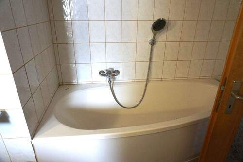 Badewanne Obergeschoss.JPG - 