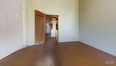 Bedroom-Defurnished - 