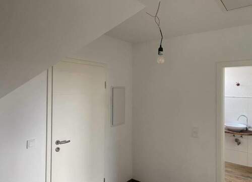 Flur in der Wohnung.jpg - 