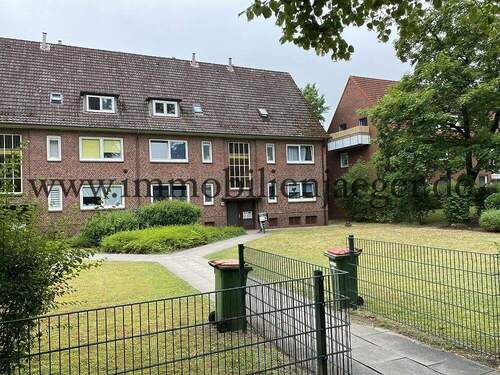 Straßenansicht - 2 Zimmer Etagenwohnung zur Miete in Hamburg