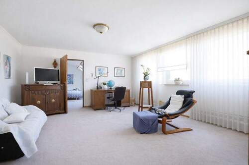 Ein großzügiger Wohnraum im DG - 