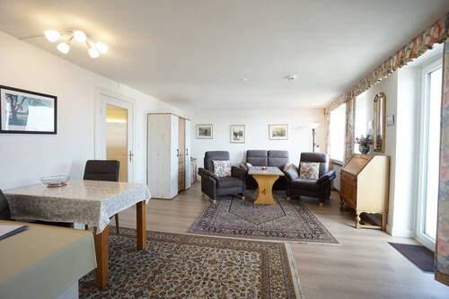 Wohnzimmer - 2 Zimmer Etagenwohnung zum Kaufen in Sylt