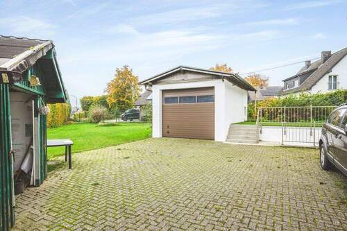 Garage (2) - Mehrfamilienhaus, Wohnhaus in Monschau zum Kaufen