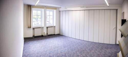 Besprechungsraum_I_II_Faltwand_geschlossen - 