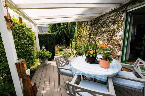Terrasse aus dem Wohnzimmer 1 - 