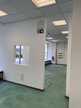 Ladenfläche - 12.JPG - 