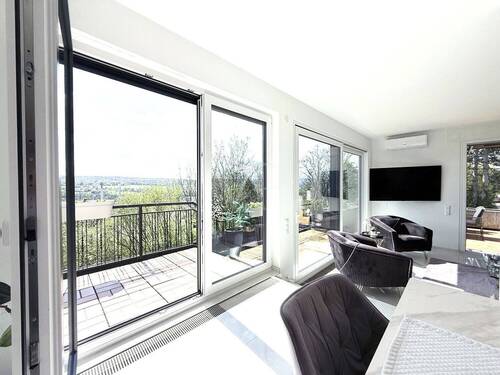 große Fensterfronten - 