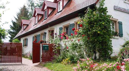 Fränkisches Bauernhaus - Denkmalgeschütztes Bauernhaus Ferienhaus mit 2 verbundenen Wohneinheiten