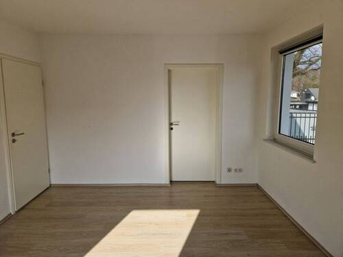 13_Schlafzimmer - 