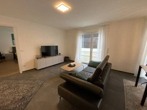 Wohnzimmer - 4 Zimmer Etagenwohnung zum Kaufen in Ebermannstadt