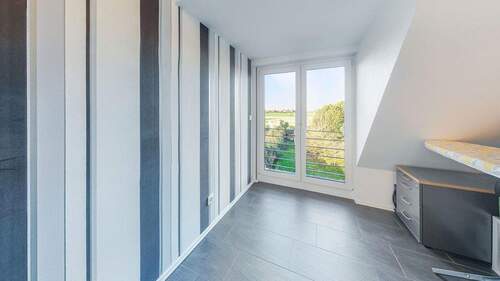 Arbeiten/ Schlafen mit schöner Aussicht - 