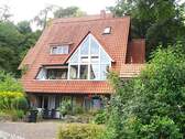 Hausansicht - EEK: B - Erstklassiges Ein- bis Dreifamilienhaus mit Kaminofen und idyllischem Garten