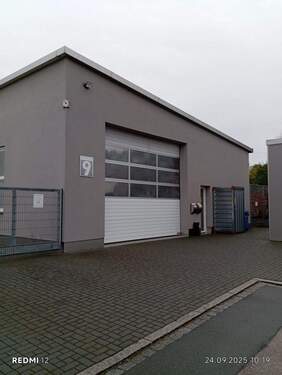 Eingang - Ihr neues Investment in Büchenbach Moderne Werkhalle mit großzügiger Wohnung