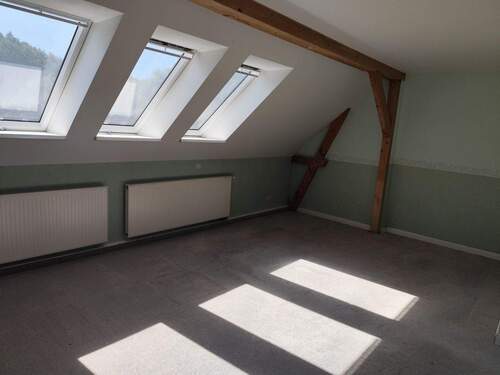 Wohnung - DG - Zimmer - 