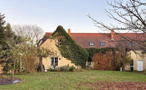 Vorderansicht - 7 Zimmer Einfamilienhaus zum Kaufen in Rothenburg