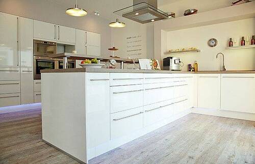 Kücheninsel - 6 Zimmer Einfamilienhaus in Gübs