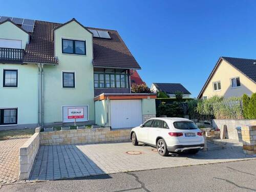 Verkauf - Doppelhaushälfte in Rabenau - 425.000,00 EUR Kaufpreis, ca.  179,00 m² Wohnfläche