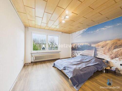 Schlafzimmer II - Einfamilienhaus mit 115,00 m&sup2; in Düren / Echtz zum Kaufen