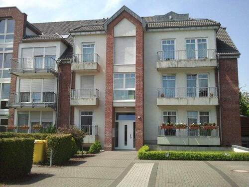 12.49.36.jpg - D-Unterrath - 4 Zimmer mit hochwertiger Einbauküche, TG-Stellplatz und Balkon