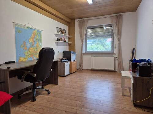 Büro- oder Gästezimmer - 