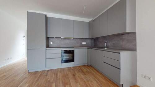 Küche mit Einbauküche - Etagenwohnung mit 92,40 m&sup2; in Königstein zur Miete