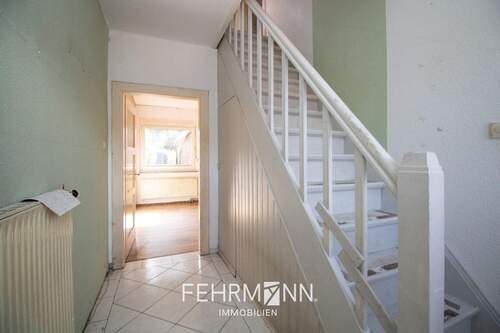 Flur EG - 5 Zimmer Doppelhaushälfte zum Kaufen in Papenburg / Aschendorf (Ems)