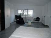 Wohn und Schlafzimmer - Als 2. Wohnsitz : 1 Zimmer mit Dusche ohne Kochgelegenheit in Warthausen