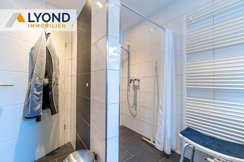 LYD 4617 - 10 Badezimmer EG - 