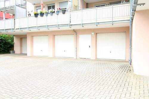 Hinteransicht (2) - Mehrfamilienhaus, Wohnhaus mit 508,10 m&sup2; in Limbach-Oberfrohna zum Kaufen