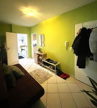 Diele - 2 Zimmer Etagenwohnung zur Miete in Gießen