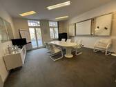 OG - Meetingraum mit Balkon - 