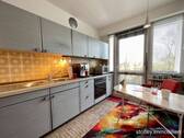 Küche mit separatem Balkon - 