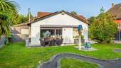 Außenansicht 1 - Einfamilienhaus mit 251,00 m² in Bochum zum Kaufen