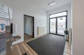 Eingangsbereich (Physiotherapie) - 