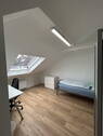 Zimmer 2 möbliert - 