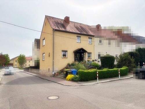 IMG_6431.jpg - 5 Zimmer Reihenendhaus in Schkopau