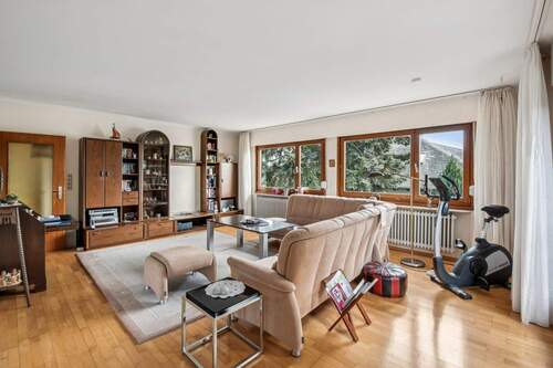 Wohnzimmer - 4 Zimmer Einfamilienhaus in Hofheim am Taunus