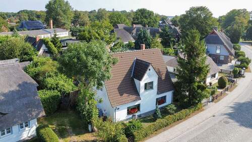 Luftbild Süd-Westansicht - 