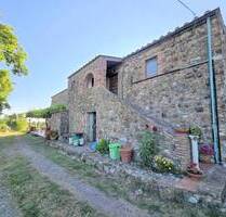 Bauernhaus im rustikalen Stil in Panoramalage mit Nebengebäude und 54 Hektar Land I Immobilie Toskana - Monterotondo Marittimo