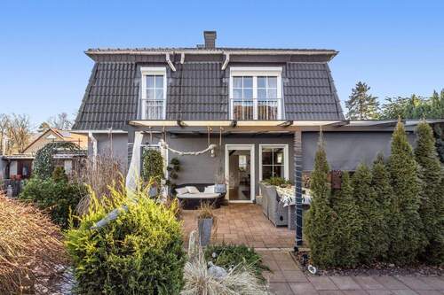 Hausansicht - 4 Zimmer Einfamilienhaus zum Kaufen in Brieselang