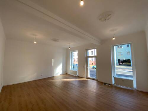 Raum 1 - !!!Attraktive Gewerbeeinheit in zentraler Lage!!! ERSTBEZUG