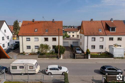 Außenansicht - 4 Zimmer Doppelhaushälfte zum Kaufen in Ingolstadt