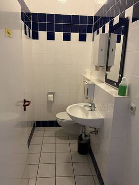WC - 