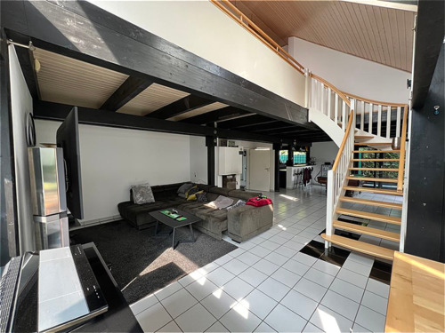 Wohn-/Eszimmer - 