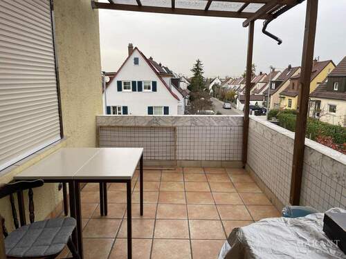 Balkon - 9 Zimmer Mehrfamilienhaus, Wohnhaus in Fellbach