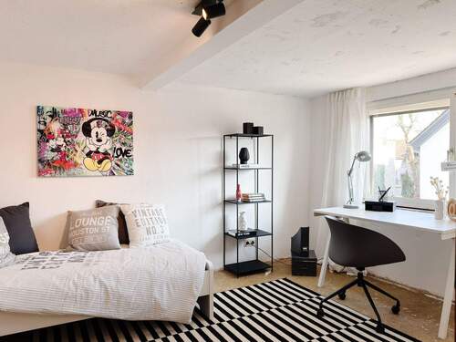 Zimmer - 5 Zimmer Einfamilienhaus in Frankfurt am Main